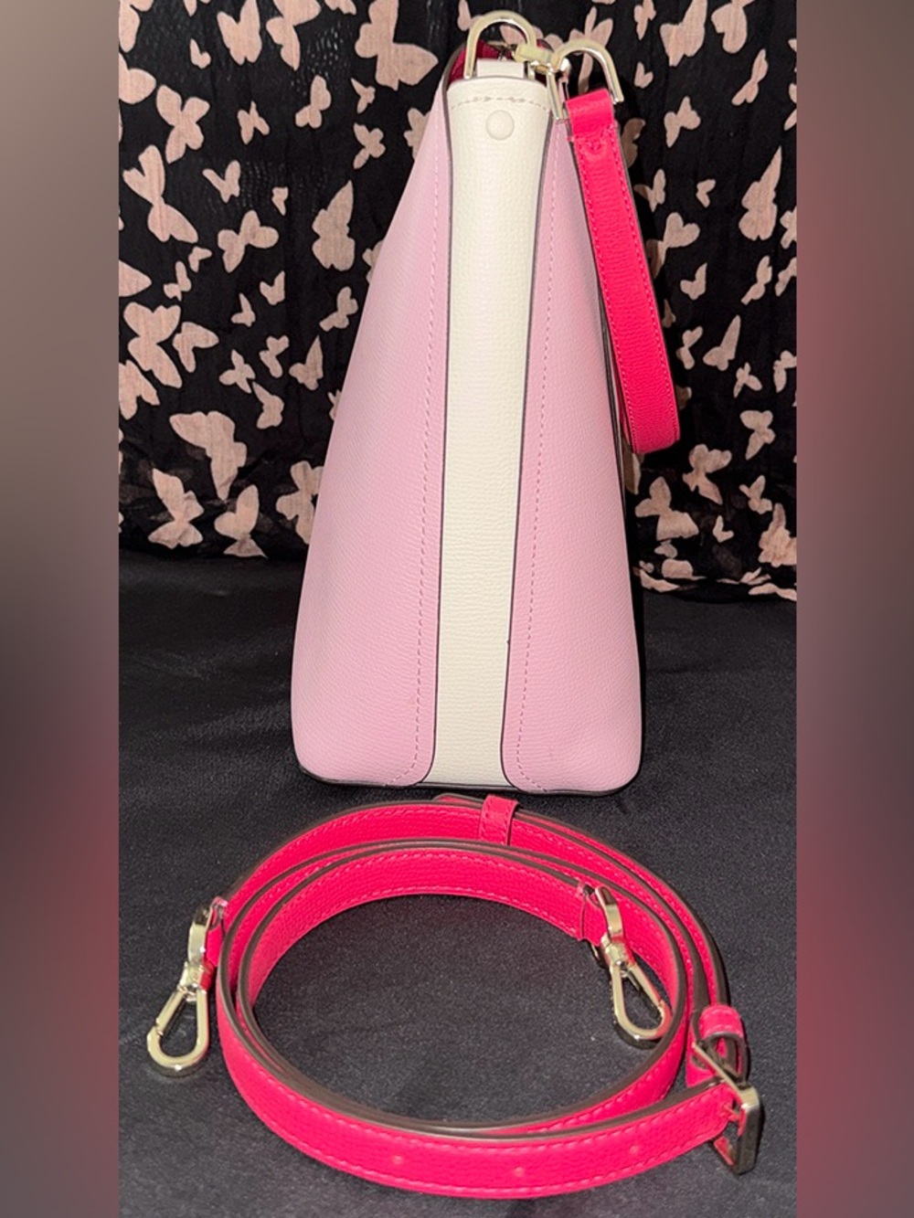 Kate Spade Darcy Grain Leather Large Bucket Bag, Palm Pink - Picture 5 of 13